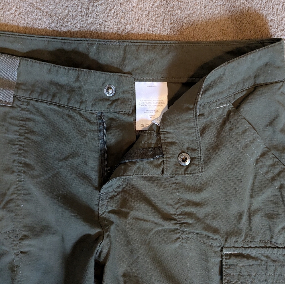 Columbia Women's Cargo Shorts Army Olive Green 6 - Picture 2 of 7